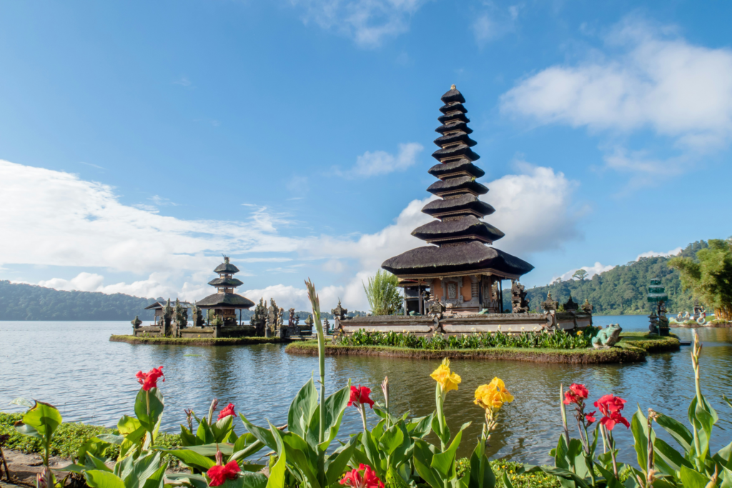 international travel destination indonesia tour packages